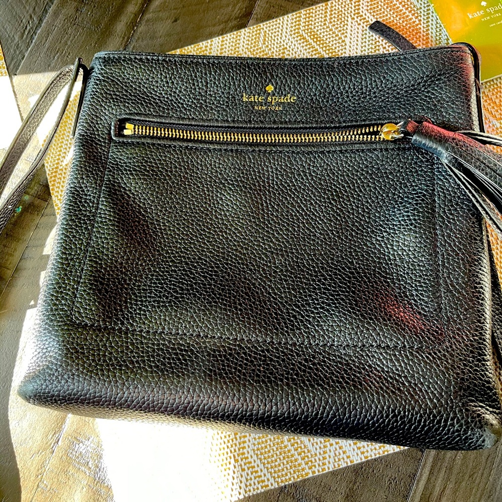 Kate spade crossbody bag